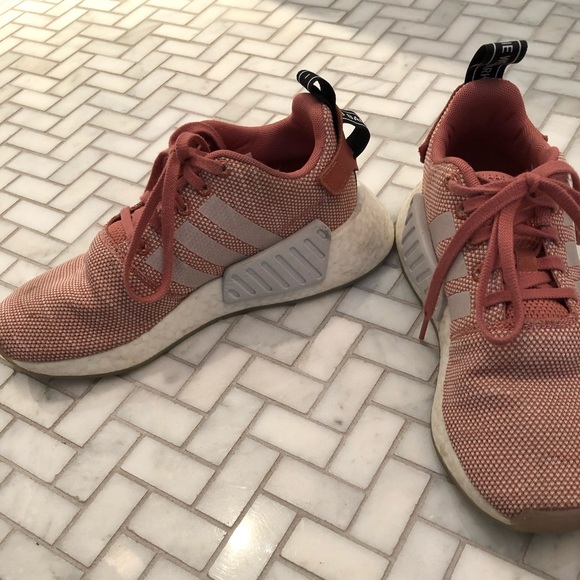 Pink adidas NMD - Picture 2 of 4